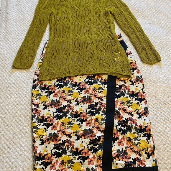 DE COLLECTION beautiful floral pencil Skirt/ size M - Picture 8 of 9